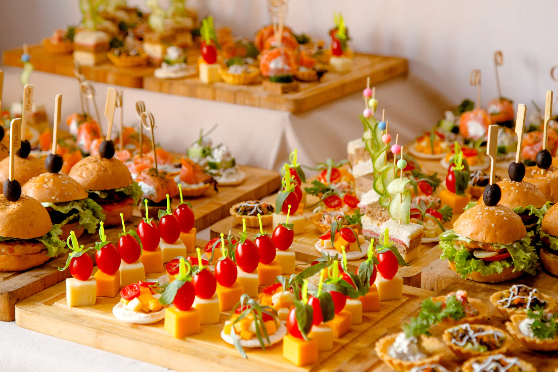 Okullarda Catering Hizmetlerinin Eğitim Üzerindeki Etkileri